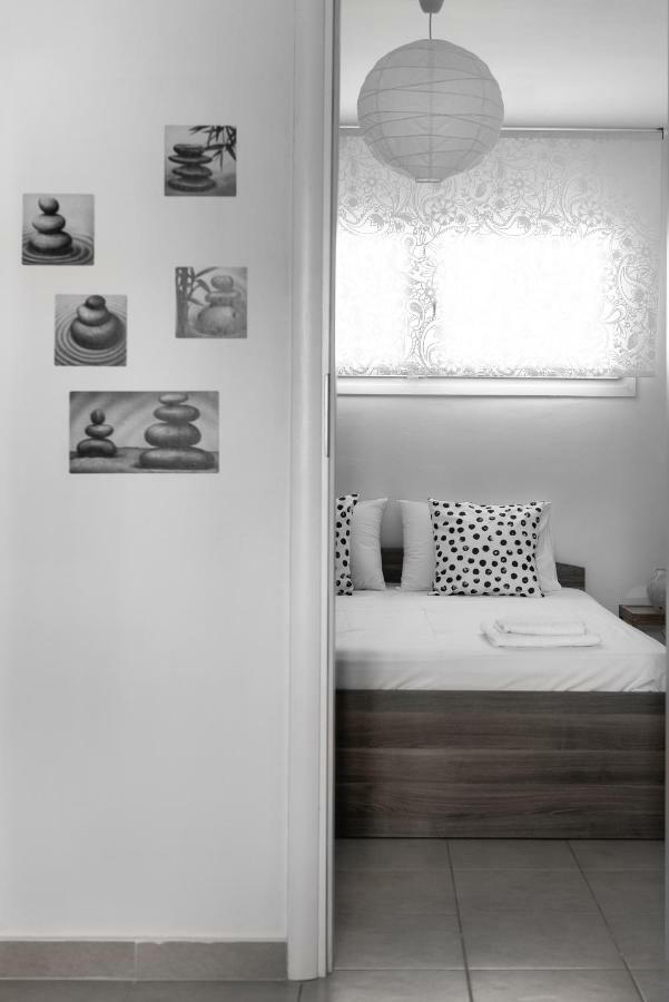 Nikiti Maisonette On The Beach By Luxlikehome Kültér fotó