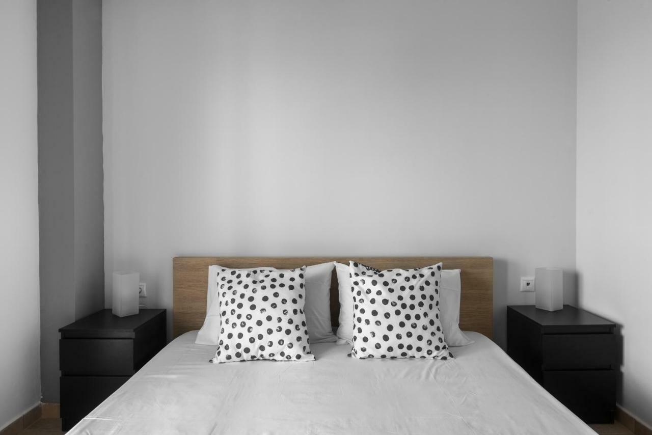 Nikiti Maisonette On The Beach By Luxlikehome Kültér fotó