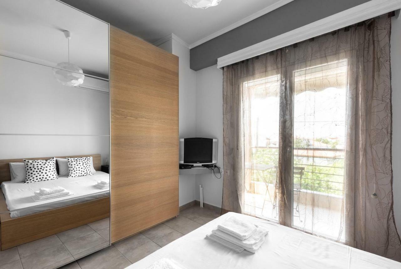 Nikiti Maisonette On The Beach By Luxlikehome Kültér fotó